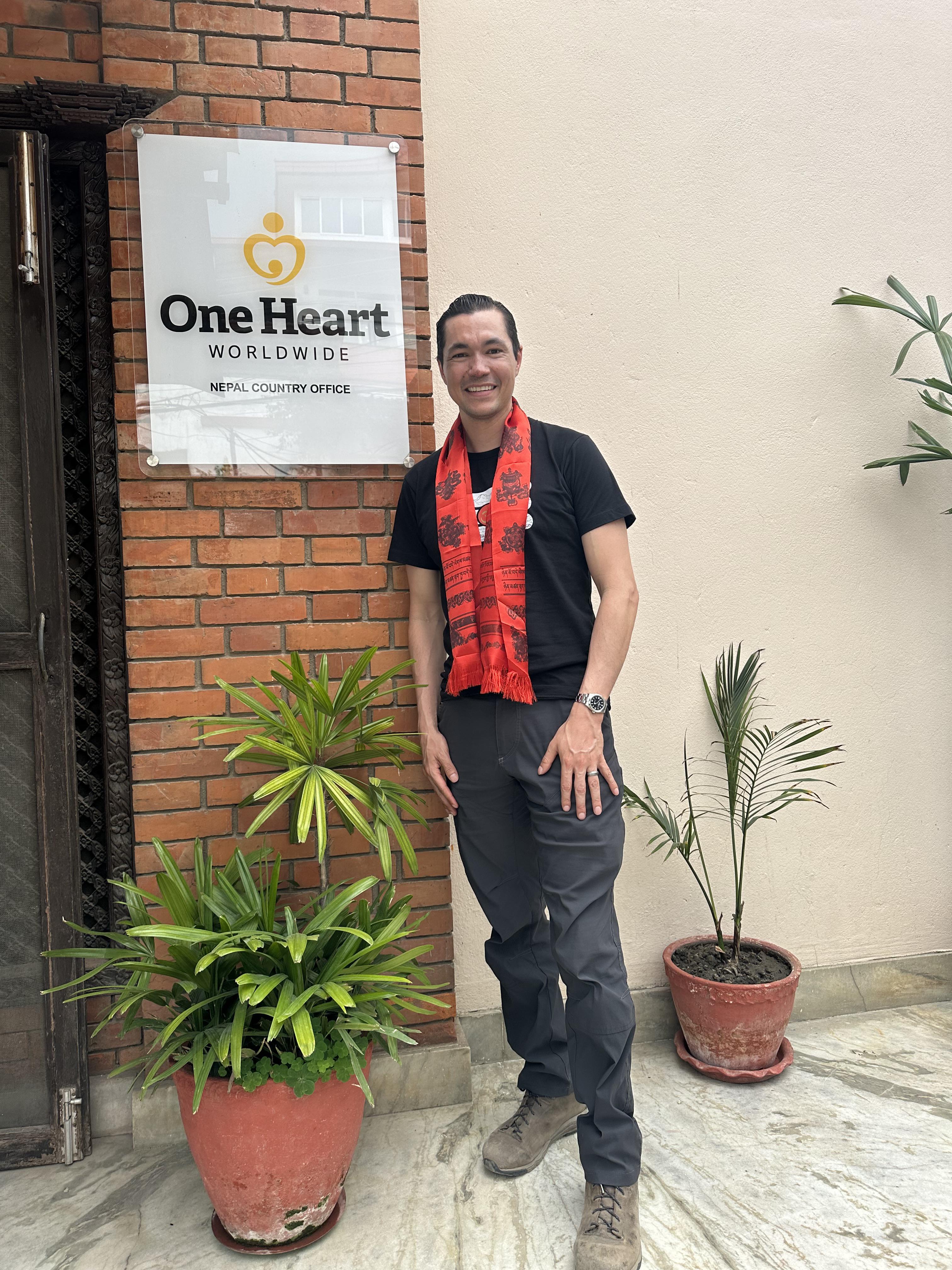 First Native American on world’s tallest peak NT 3