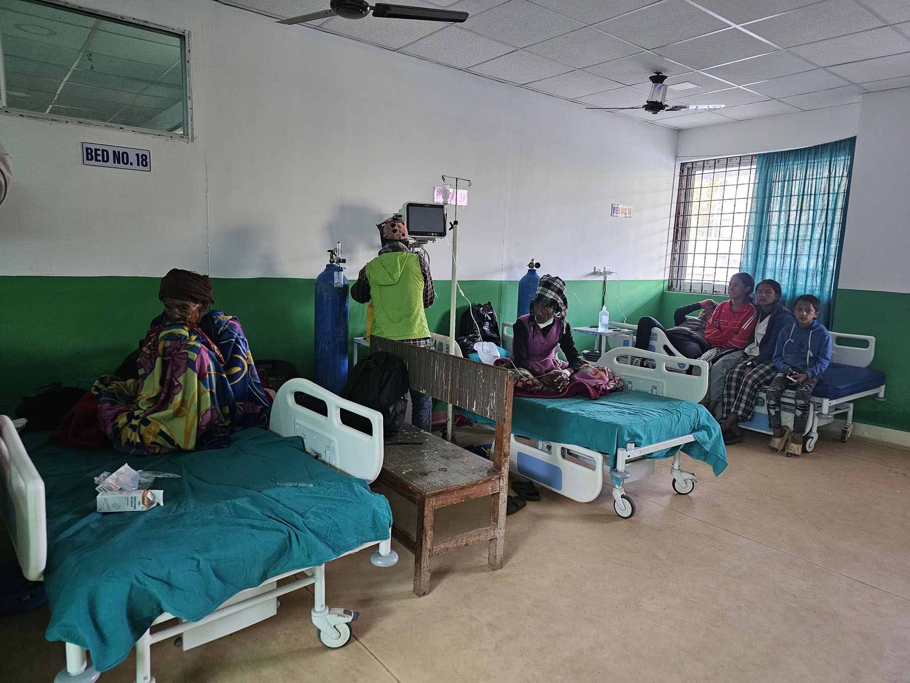 earthquake hospital