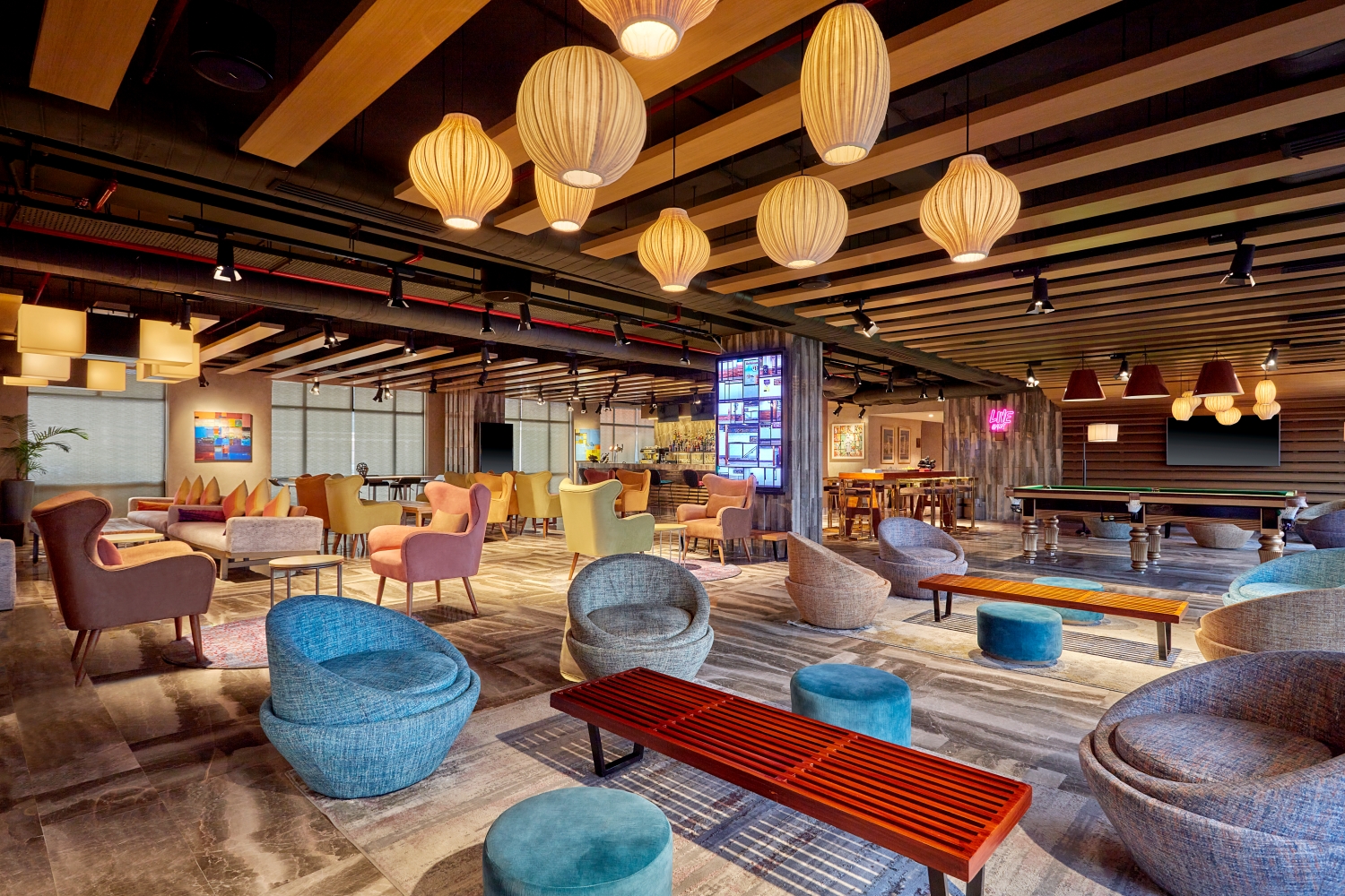 Aloft lobby NT 
