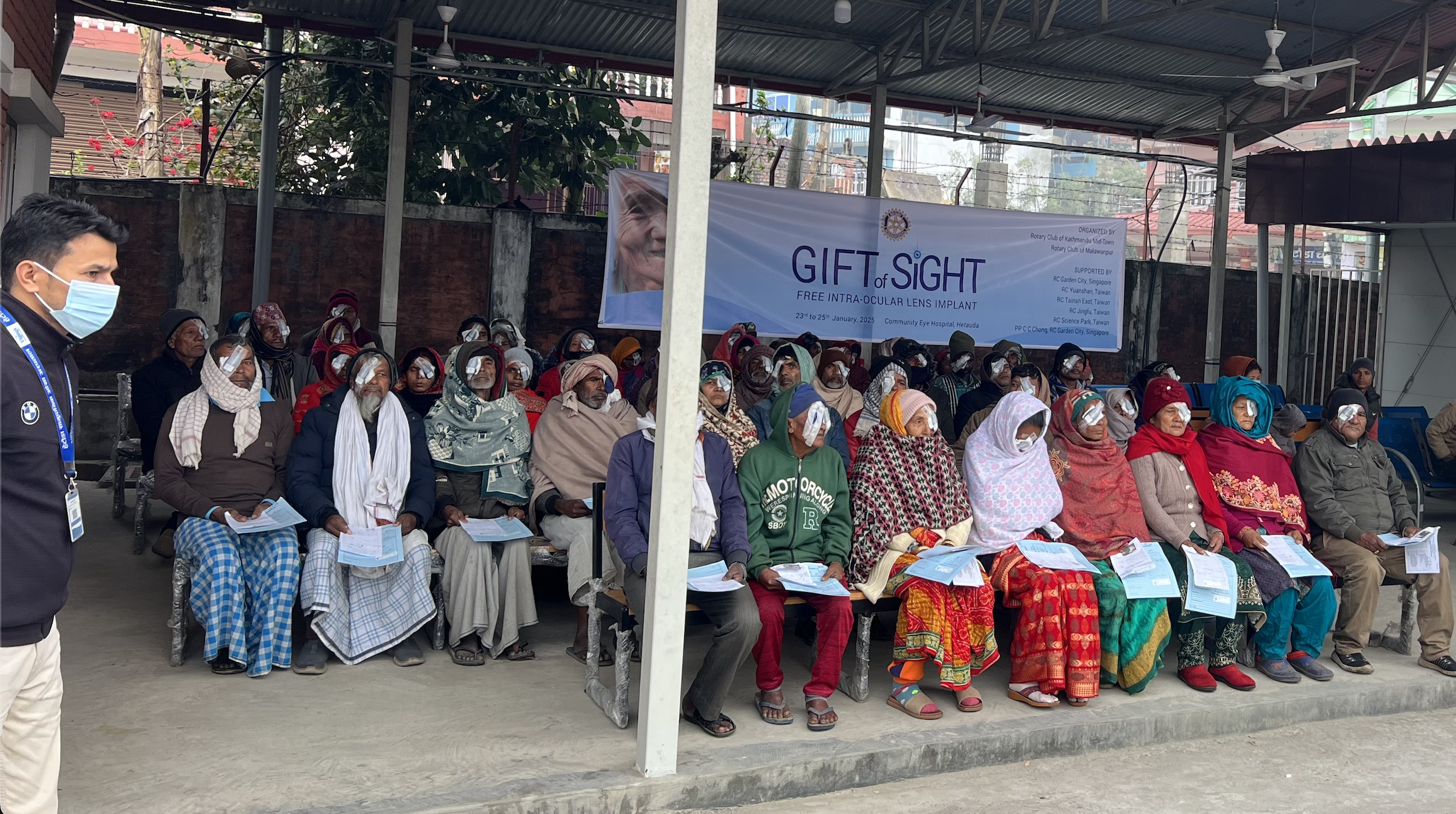 Eye surgery patients 