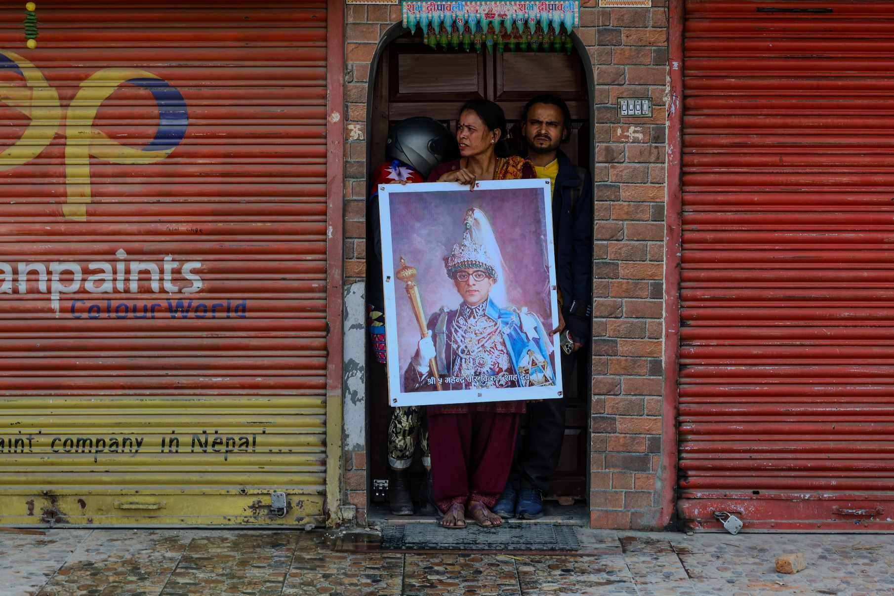 Pro-monarchy protests 28 March NT