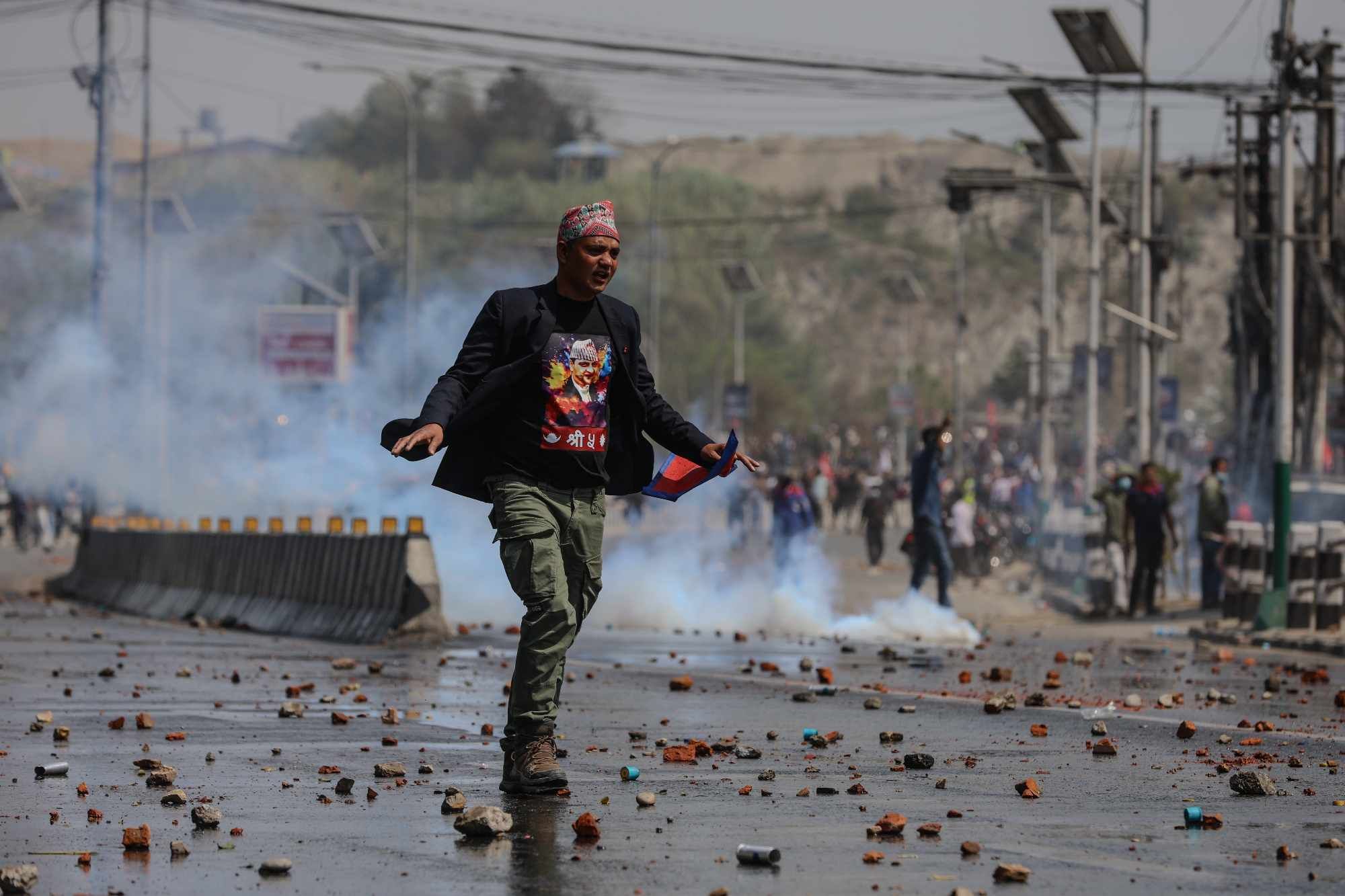 Pro-monarchy protests 28 March NT