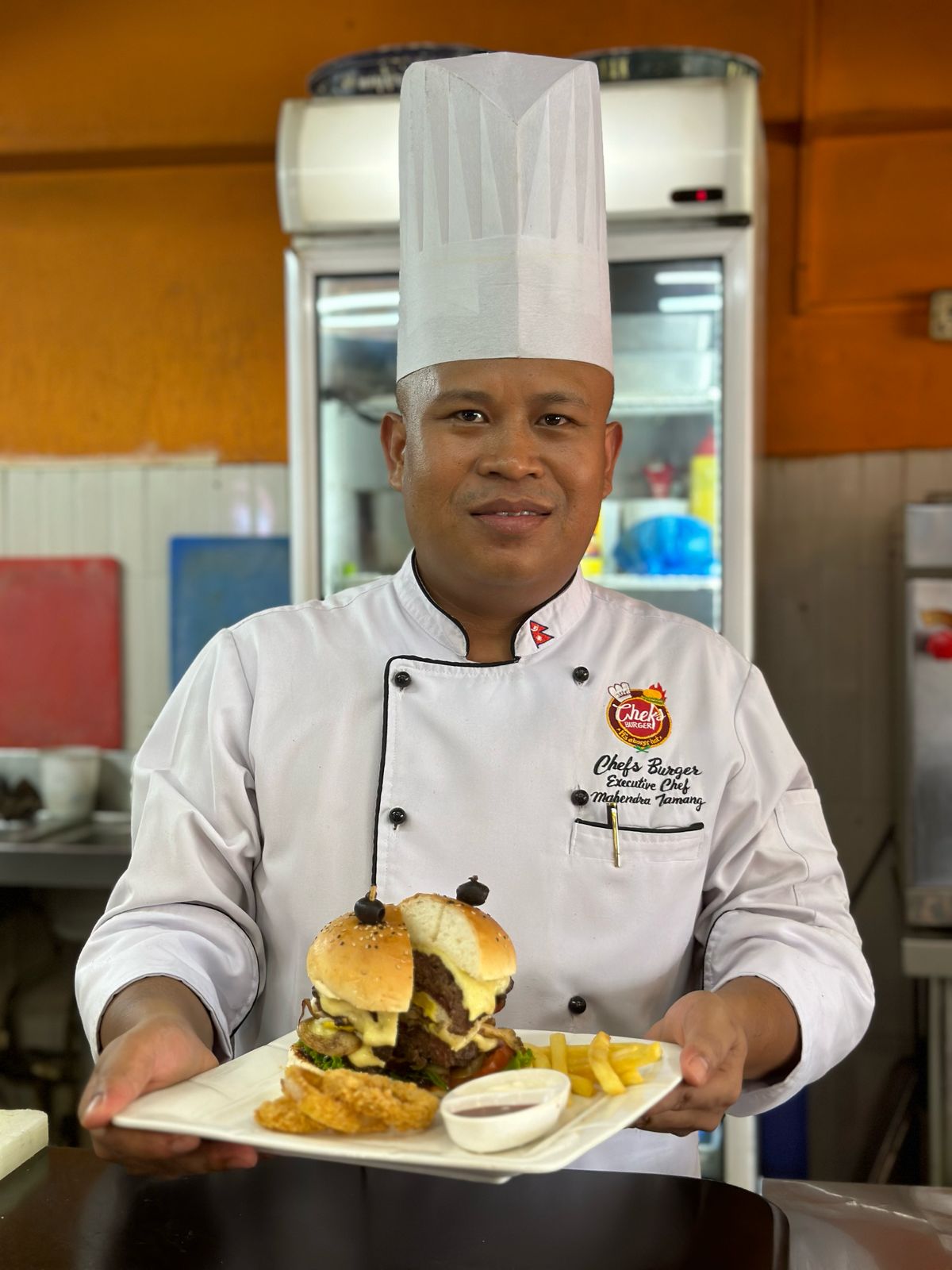 Returnees prosper together