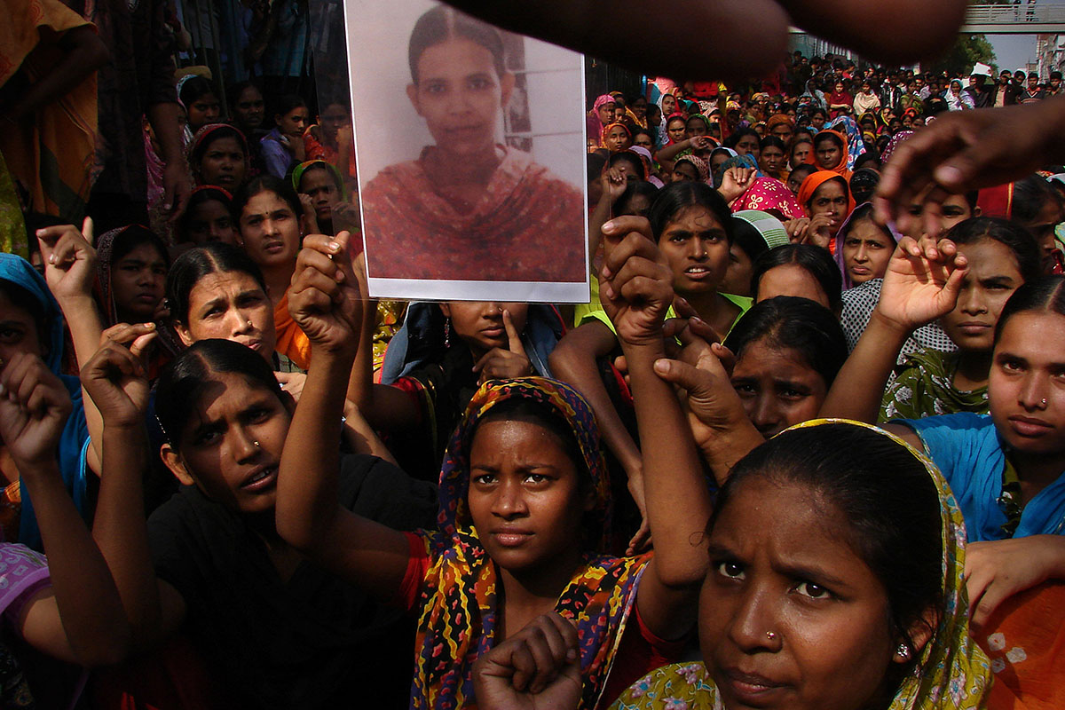 The politics behind photographs NT