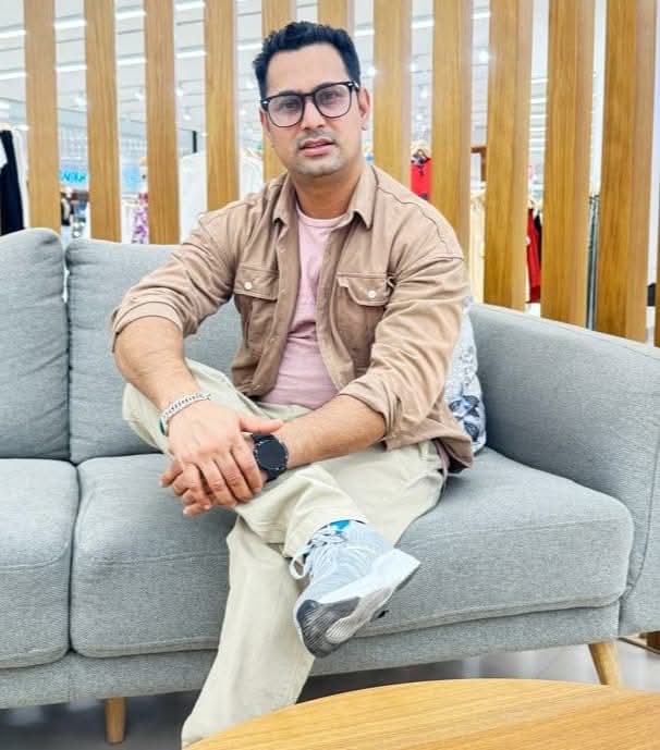 Homecoming at election time NT