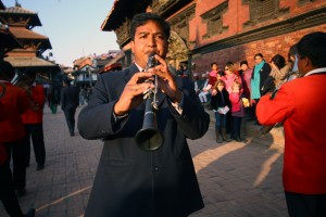 A wedding procession lifted the spirits of the crowd before the flash mob started.. 