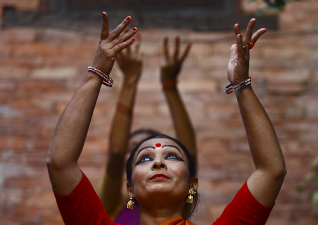 bharatnatyam4