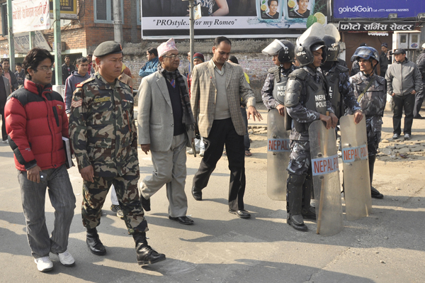 NT_18 Minister of Education Dina Nath Sharma walks towards his office