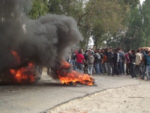 Demonstrators demanding that the Inland Revenue Office be shifted to Bardibas