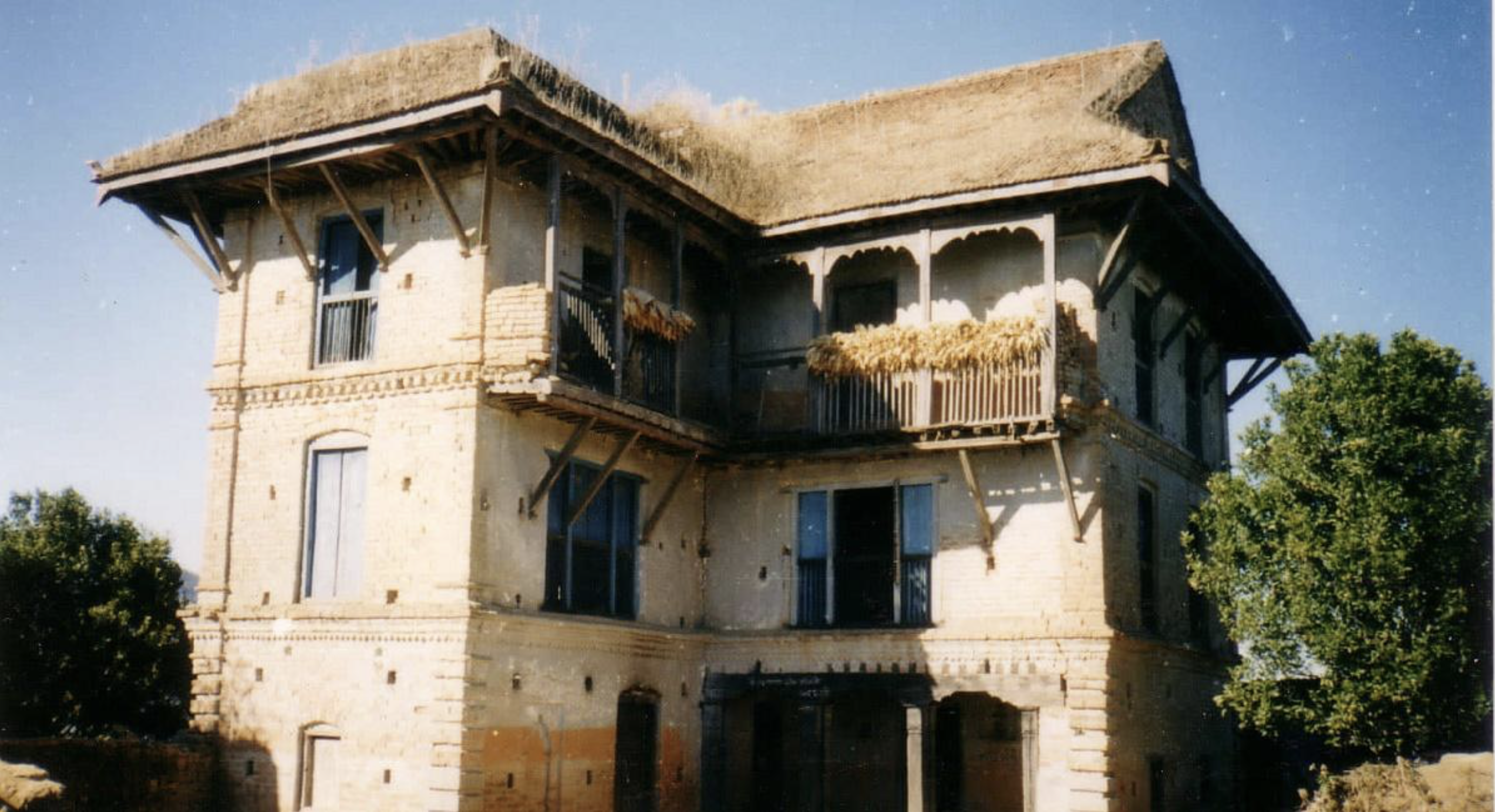 Dullu darbar