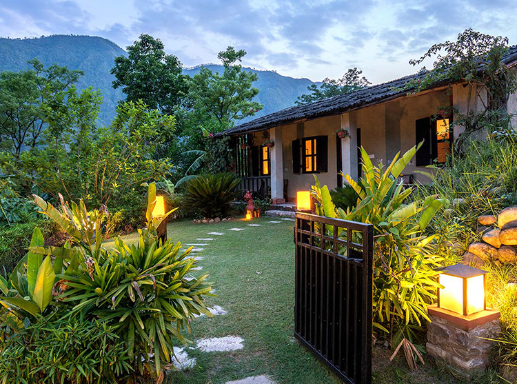 Summit river lodge