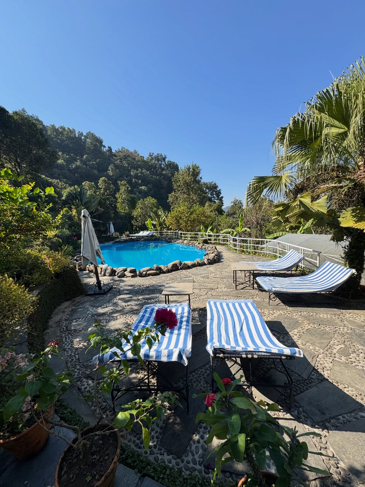 The begnas lake resort & villas