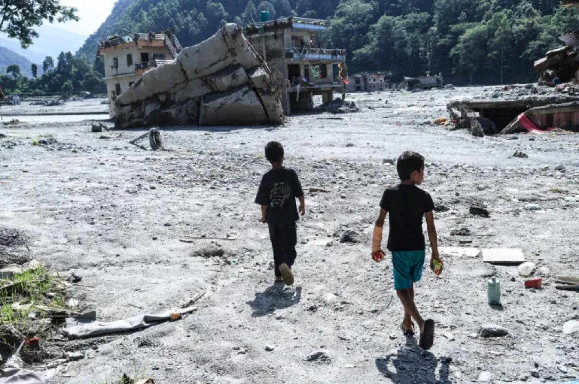 Nepal flood death toll reaches 1,410, 6,145 still missing